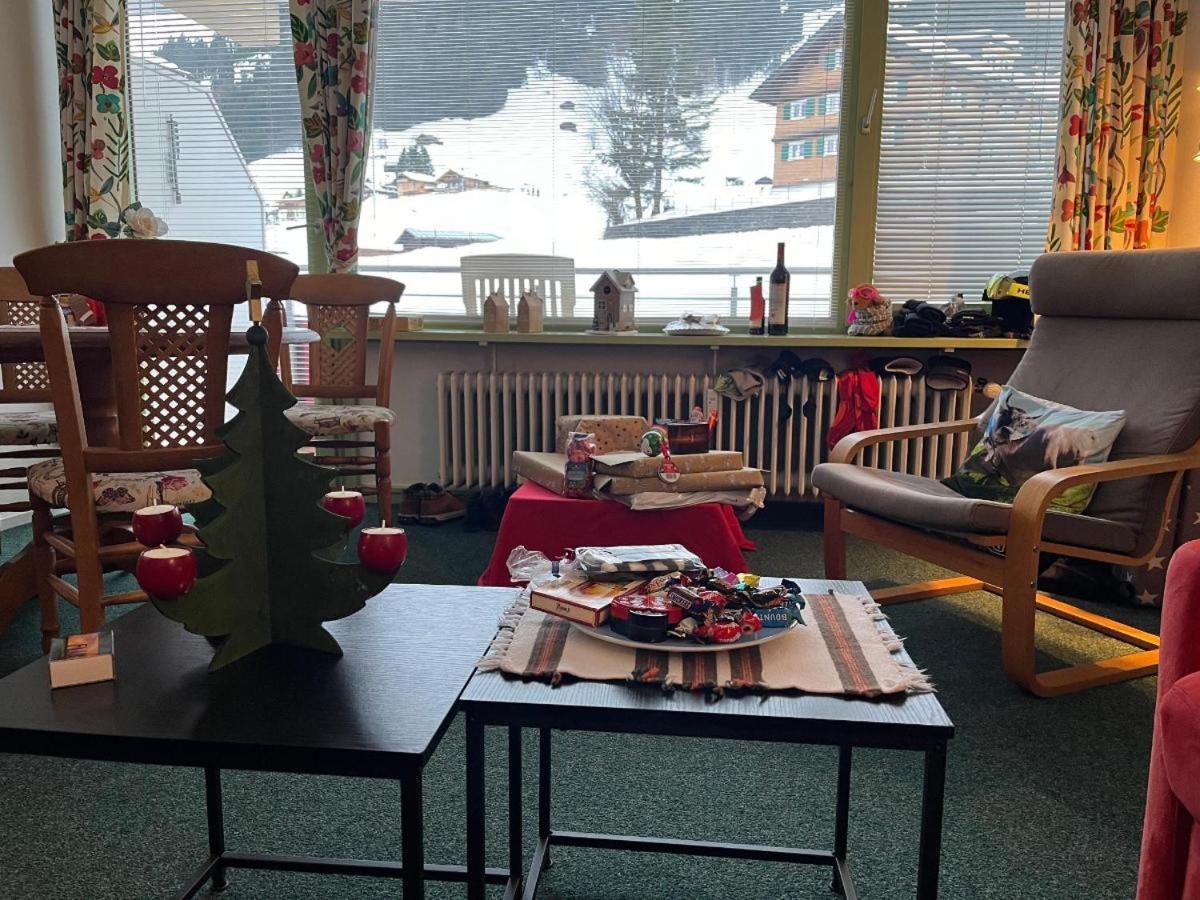 Aparthotel 333 Mit Schwimmbad Kleinwalsertal Міттельберг Екстер'єр фото